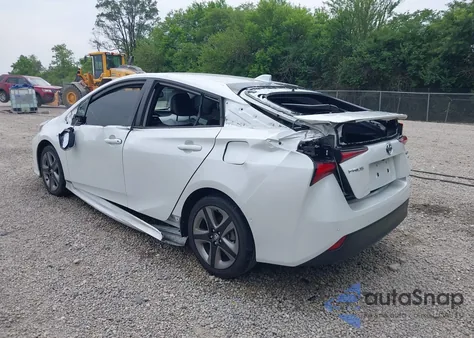 2021 Toyota Prius Xle z USA, uszkodzony, nr VIN JTDKAMFU6M3137679